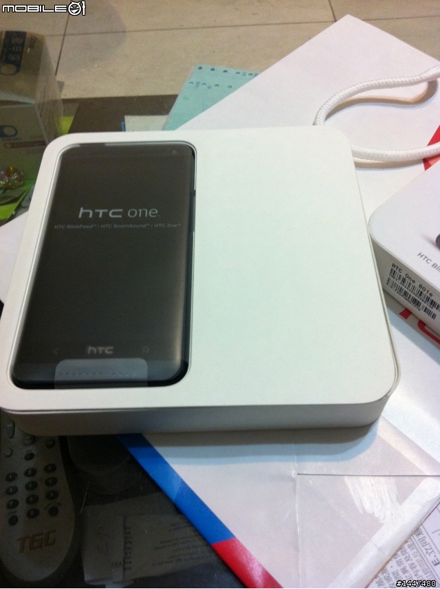 hTC 黑色32G  入手開箱