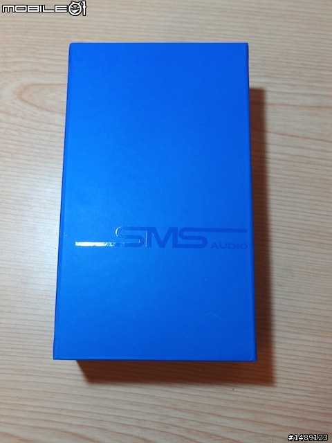 [開箱]五角 50 Cent 潮牌耳機又一枚－ SMS Audio Street By 50 In-Ear Wired