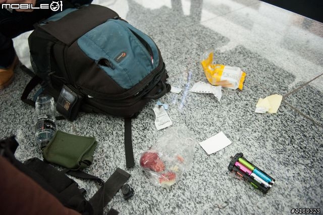 [經驗分享]D800手把夾 記:差點釀大禍