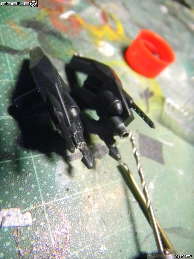 [改造製作分享] 黑暗騎士BAT POD 1/25會”翻輪”的蝙蝠機車