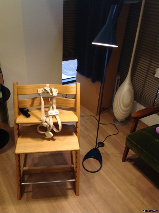 [簡單開箱]STOKKE TrippTrap 兒童成長椅Special Edition