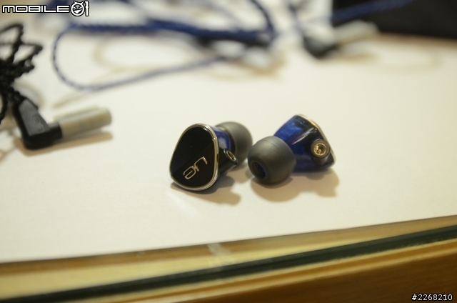 <開箱> UE900 跳坑!