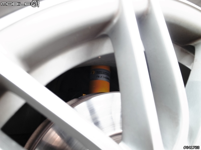 Blistein B12 Pro Kit 上身 - E91 320d Touring