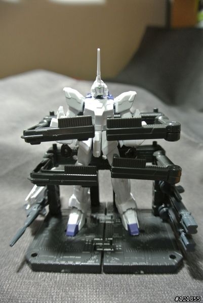 [開箱] Assault Kingdom Vol.01 鋼彈超可動