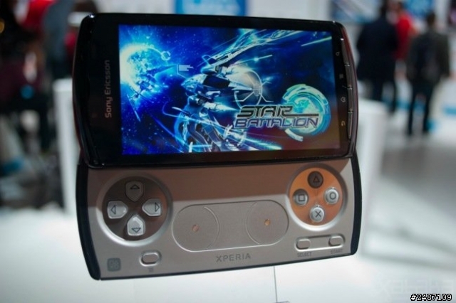 是否遺忘了 Xperia Play 呢 .. ?