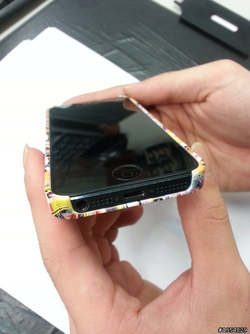 鬆鬆哥開箱- iPhone 5 情色保護殼全台獨家(說18禁，其實也還好..)