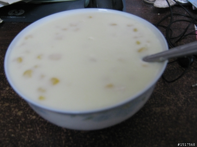 外宿小料理-奶油玉米濃湯