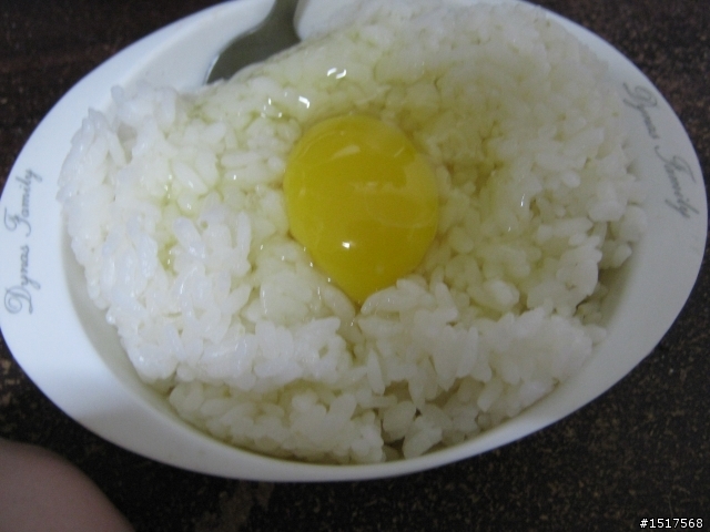 外宿小料理-雞蛋拌飯