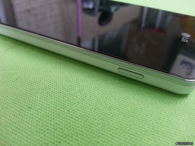 LG Optimus G  白機 簡單開箱
