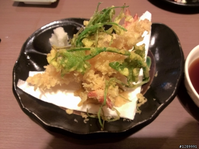 別吵了~餓了嗎? 一起吃晚餐吧!! 蝴蝶拍拍~~