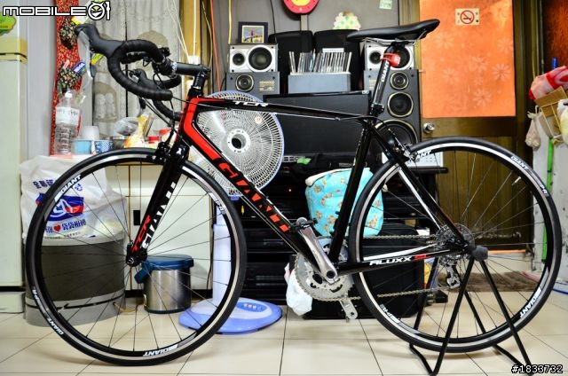 ::不定時更新::2013 GIANT TCR2 開箱