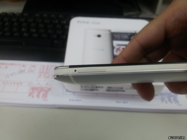 買到有點瑕疵的one正在考慮要不要直接用,因為真的很喜歡~