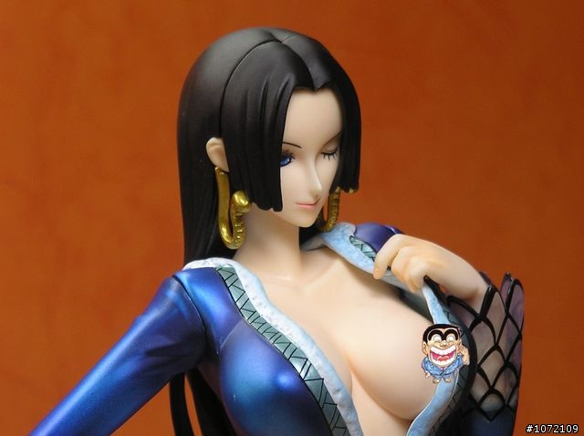 海賊王POP藍衣女帝的隱藏版姿勢