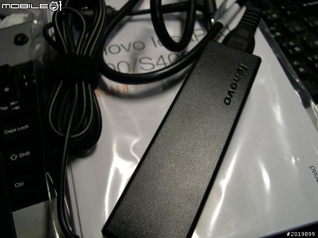 (簡單開箱)Lenovo S400 i5-3317u