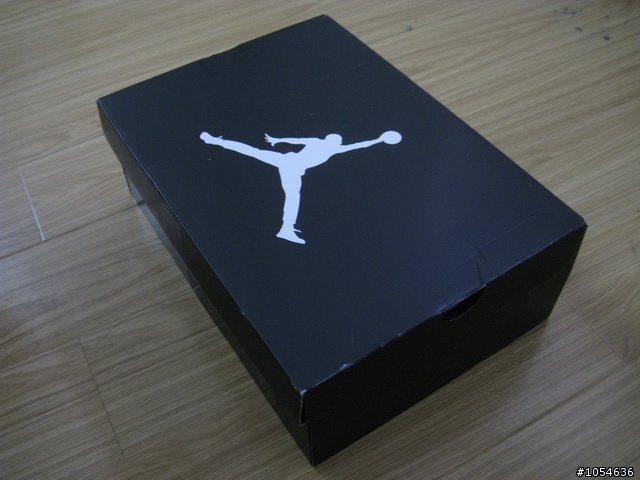 小時候的夢想 AIR JORDAN 8 RETRO 開箱