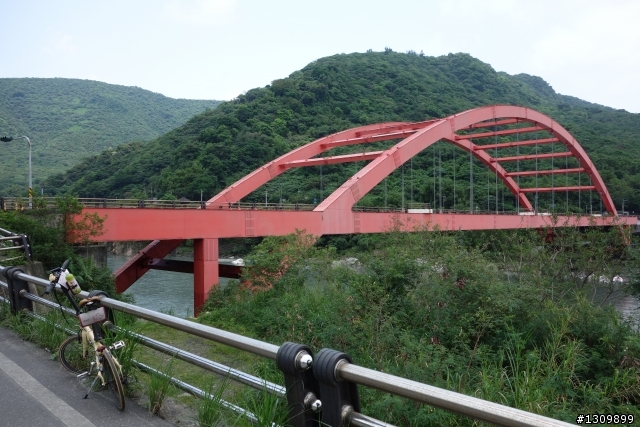 海比西岸大得多，2013勇闖東海岸200K