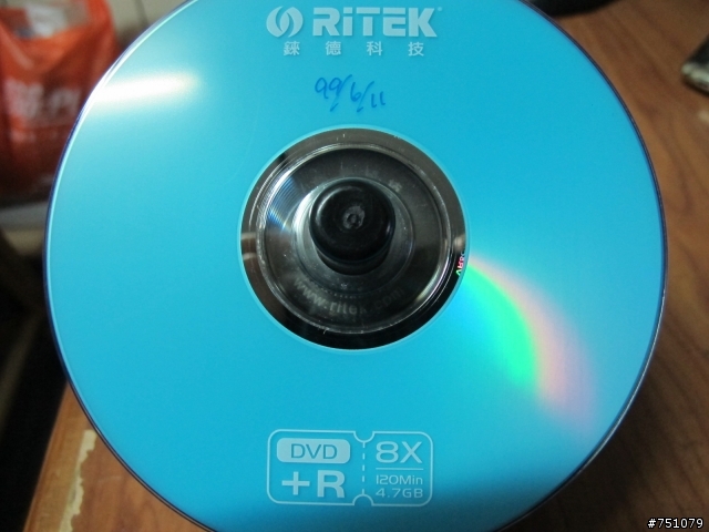 光碟雙雄，錸德品質抽樣測試。