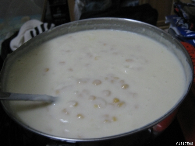 外宿小料理-奶油玉米濃湯
