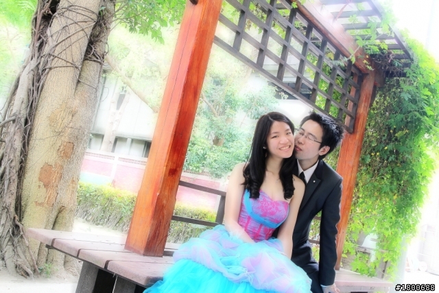 [550D]自拍婚紗 + 離機閃設備請教。