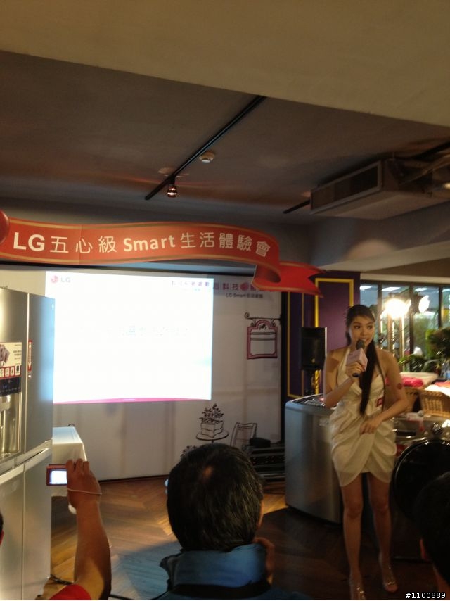 「體驗LG心科技新感動，享受 五心級Smart生活！」In 菲姐義大利餐廳
