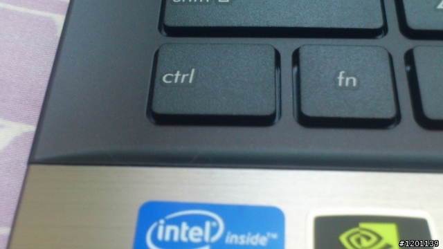 [開箱] ASUS K55VJ i5-3210M GT635M 2G HDD750GB 7200轉 RAM 8G