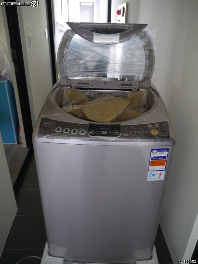 [開箱]新品入荷 Panasonic NA-V168VB-P洗衣機,殘念中....
