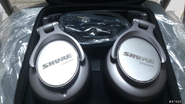 [開箱]我的第一支耳罩SHURE SRH-940
