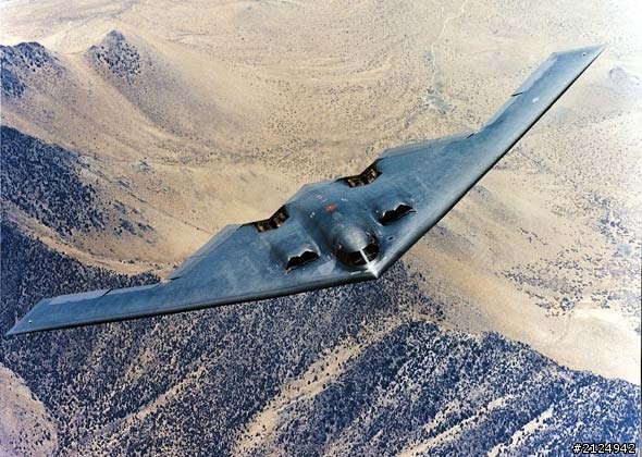 請教B2隱形轟炸機跟SR-71黑鳥模型哪裡買~!?