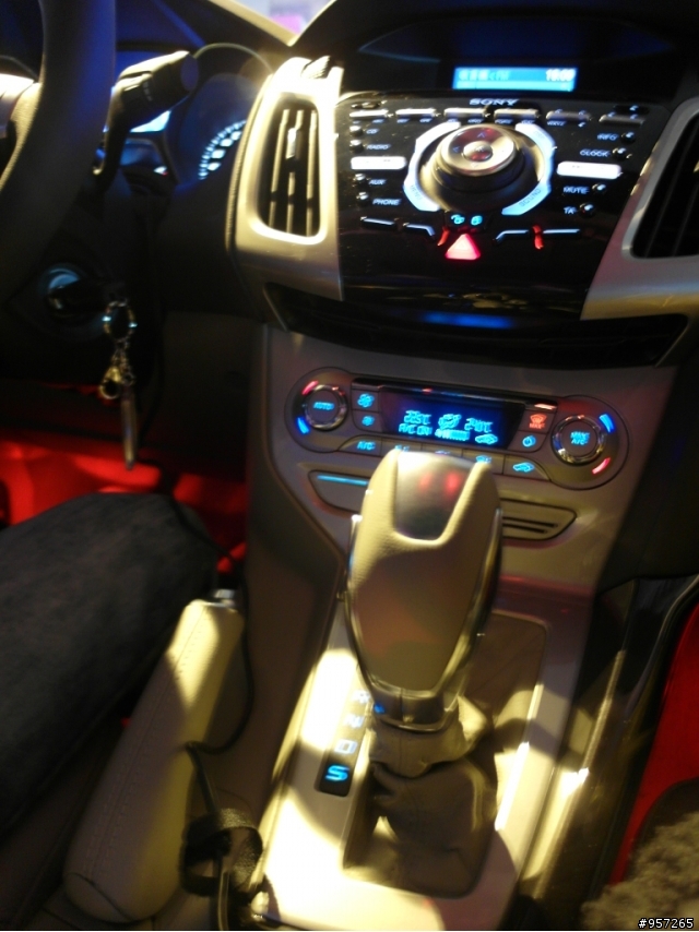 2013 THE ALL-NEW FOCUS 24小時免費開回家 (之短程試駕心得)