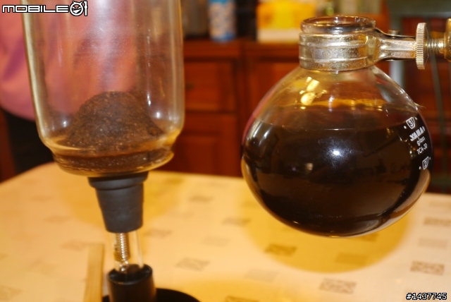 [開箱] 有點熱騰騰的Note 8.0不專業開箱～