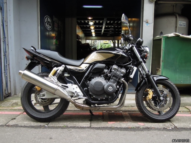 Honda 發表新 CB400.那舊款的會停產嗎?