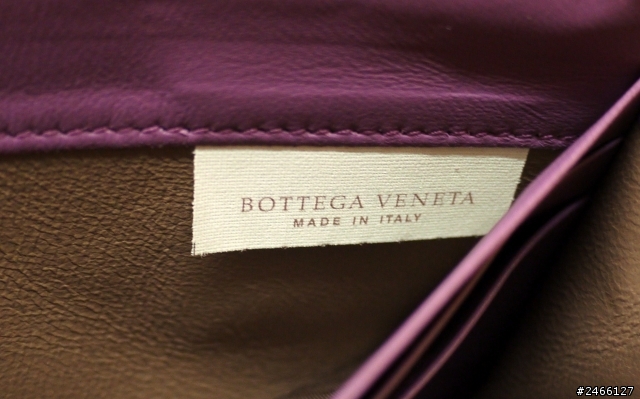 [開箱] BOTTEGA VENETA 紫色長夾