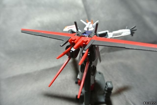 [開箱] Assault Kingdom Vol.01 鋼彈超可動