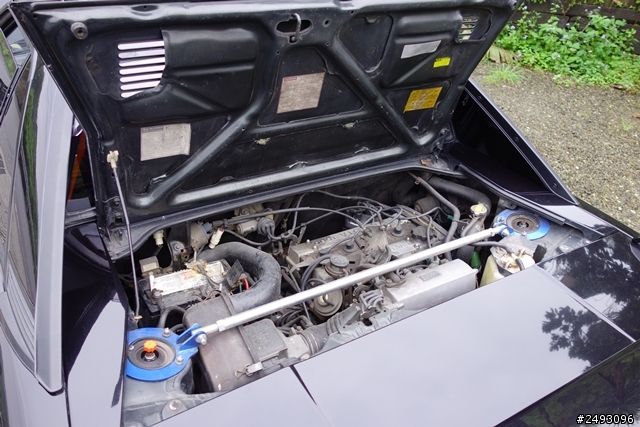 TOYOTA MR2 山路小跑