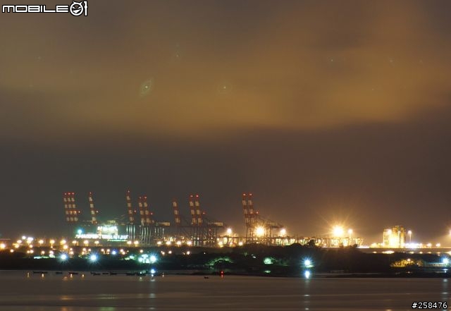 [NEX-6 試拍] 台北港上空出現了？？