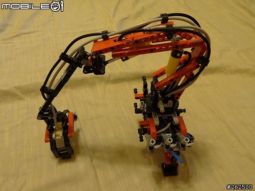 [開箱] LEGO Technic 8110 M-BENZ Unimog U400