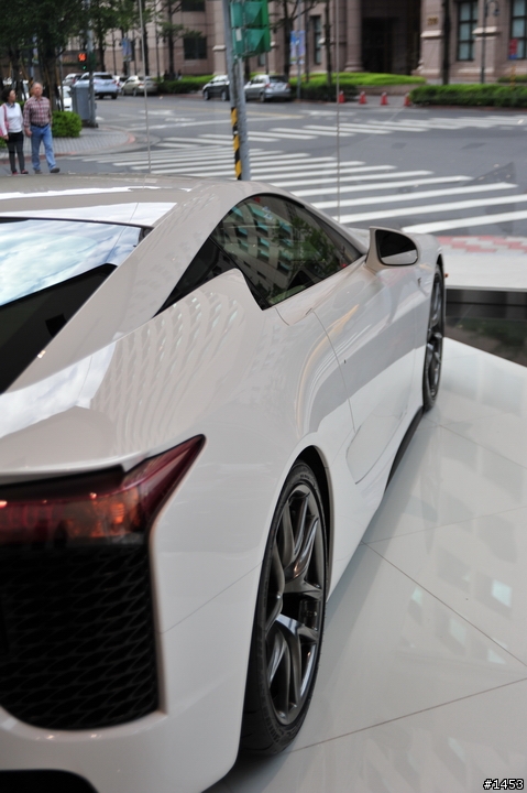 Lexus內湖所LFA展示參觀
