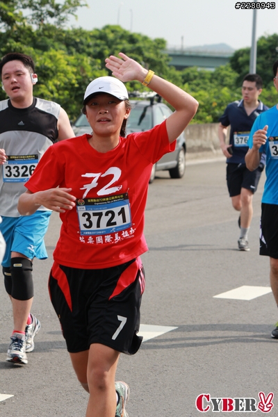照片分享~苗栗72快速道國際馬拉松_2013.05.26