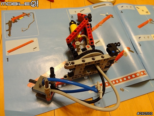 [開箱] LEGO Technic 8110 M-BENZ Unimog U400