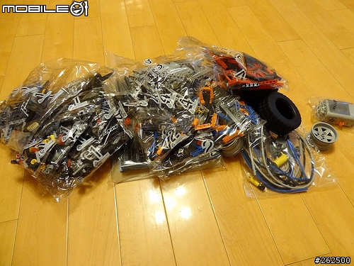[開箱] LEGO Technic 8110 M-BENZ Unimog U400