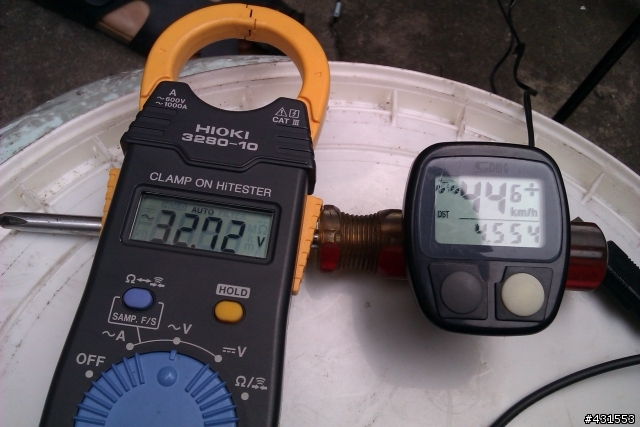 山頂洞人的磨電燈（磨電機），充電裝置測試分享