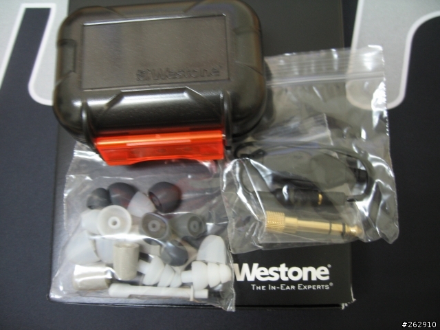 【開箱】Westone 非客制旗艦 4R 開箱分享