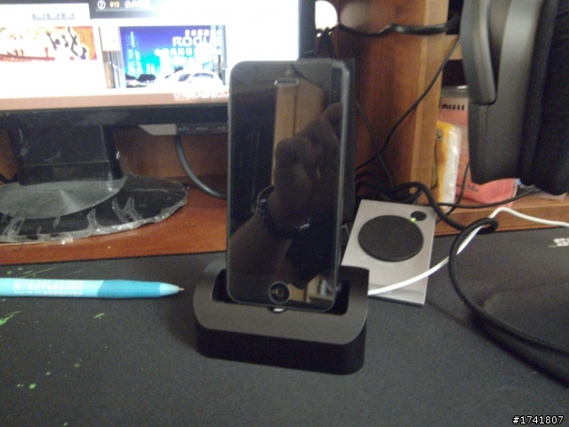 [不專業開箱] iphone 5 座充-- Elevation  Dock