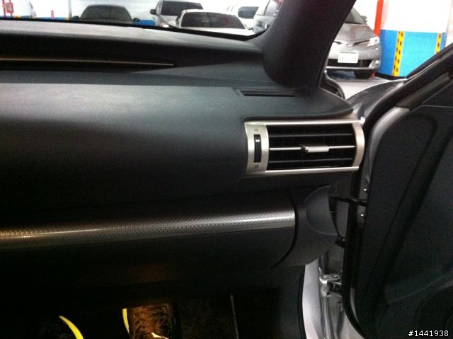IS 300H Sport  陪試駕