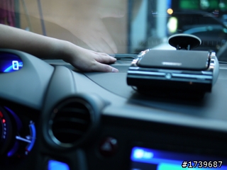[不專業開箱] 車內空氣真的有變好嘛?飛利浦車用清淨機