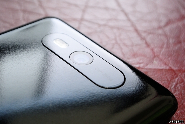 Nokia Lumia 820 隨便開箱