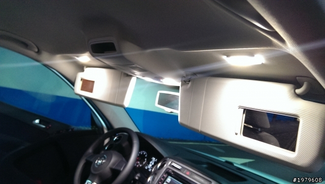 2012 Tiguan 換裝LED室內燈