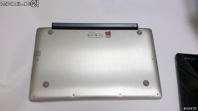影音商務兼具的變形合體NB--Transformer BookTX300開箱文