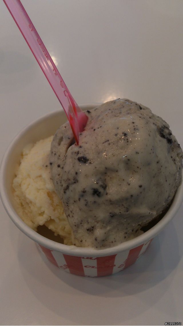 [美食]新開幕的冰淇淋店~克萊拉義式冰淇淋