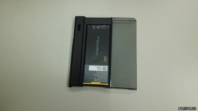 分享新入手的手機殼，充電組